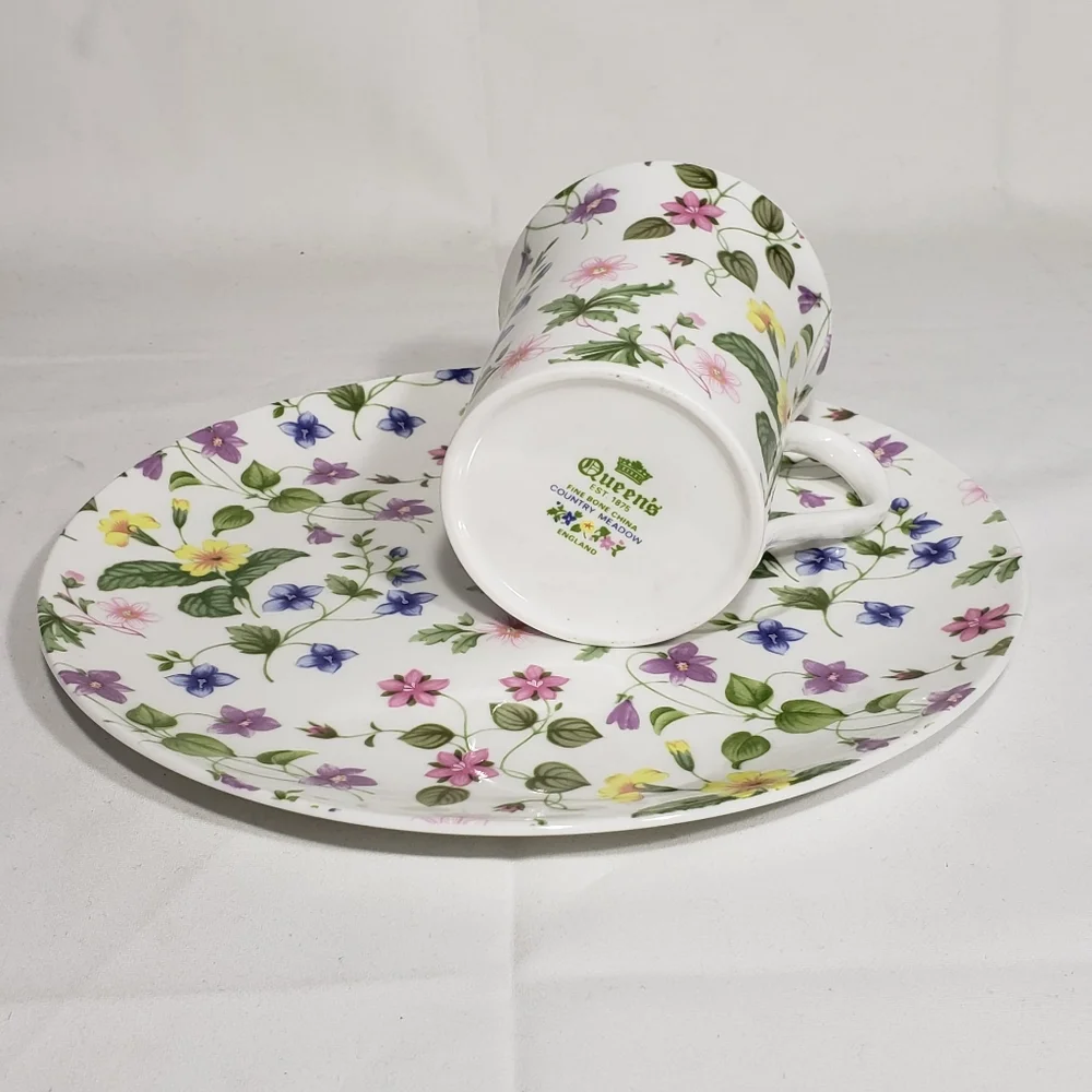 Queens snack plate & mug set, bone china. Made in England, EUC! - Picture 2 of 12